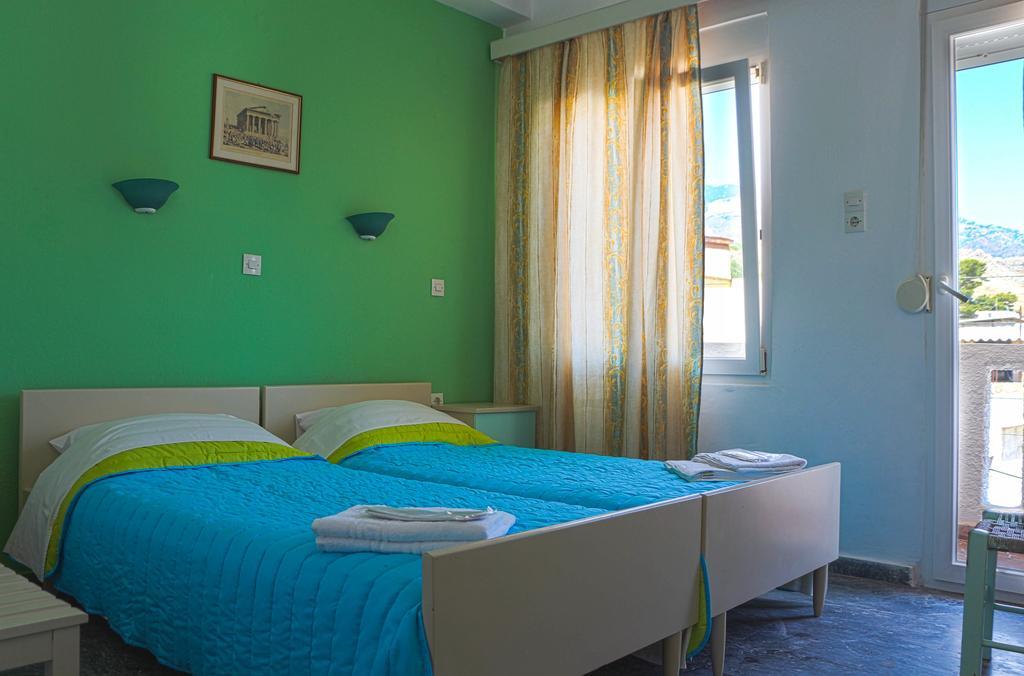 Mirtos Hotel Стая снимка