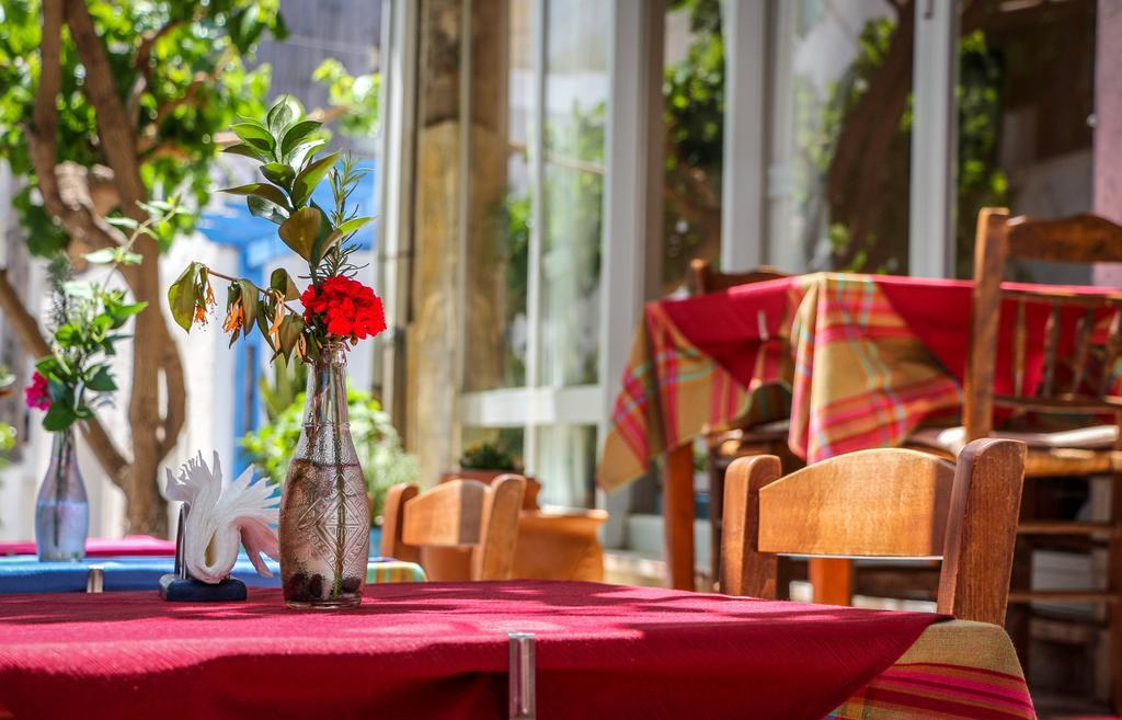 Mirtos Hotel Екстериор снимка