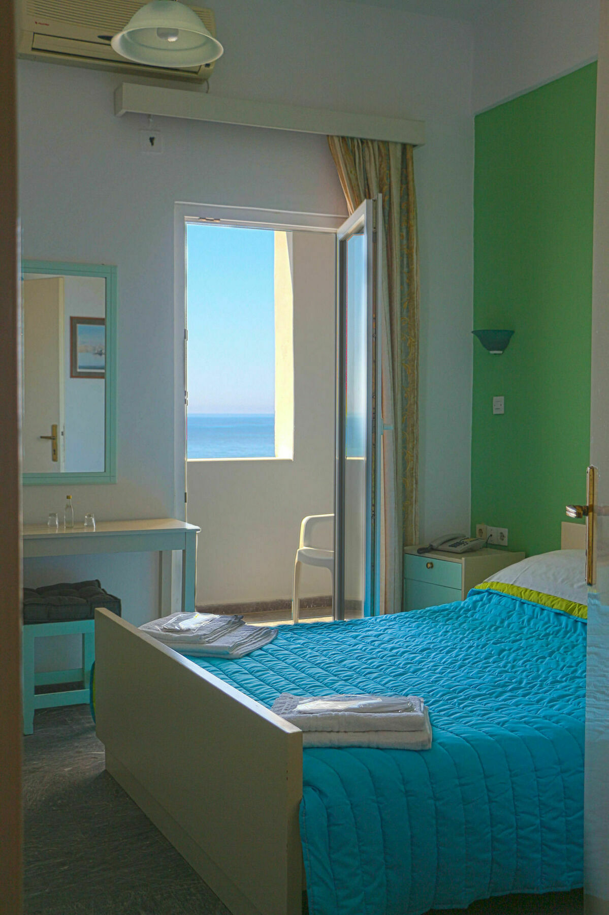 Mirtos Hotel Екстериор снимка